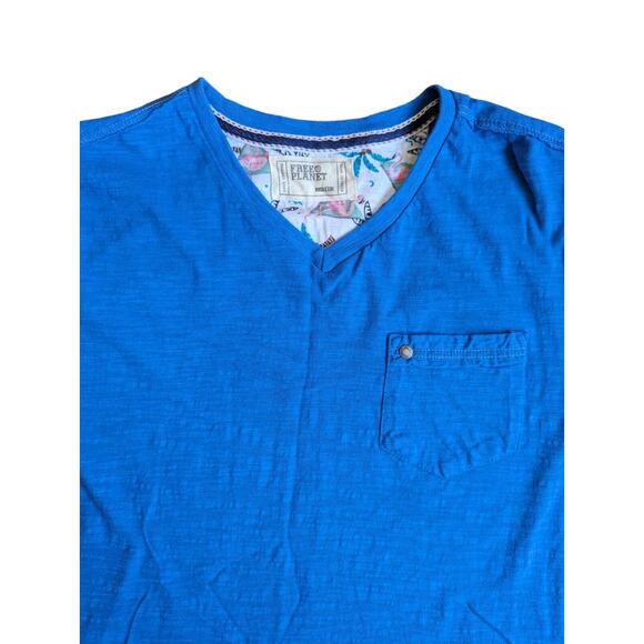 Free Planet Slub Cotton V Neck Pocket Tee T Shirt Medium - Picture 3 of 3